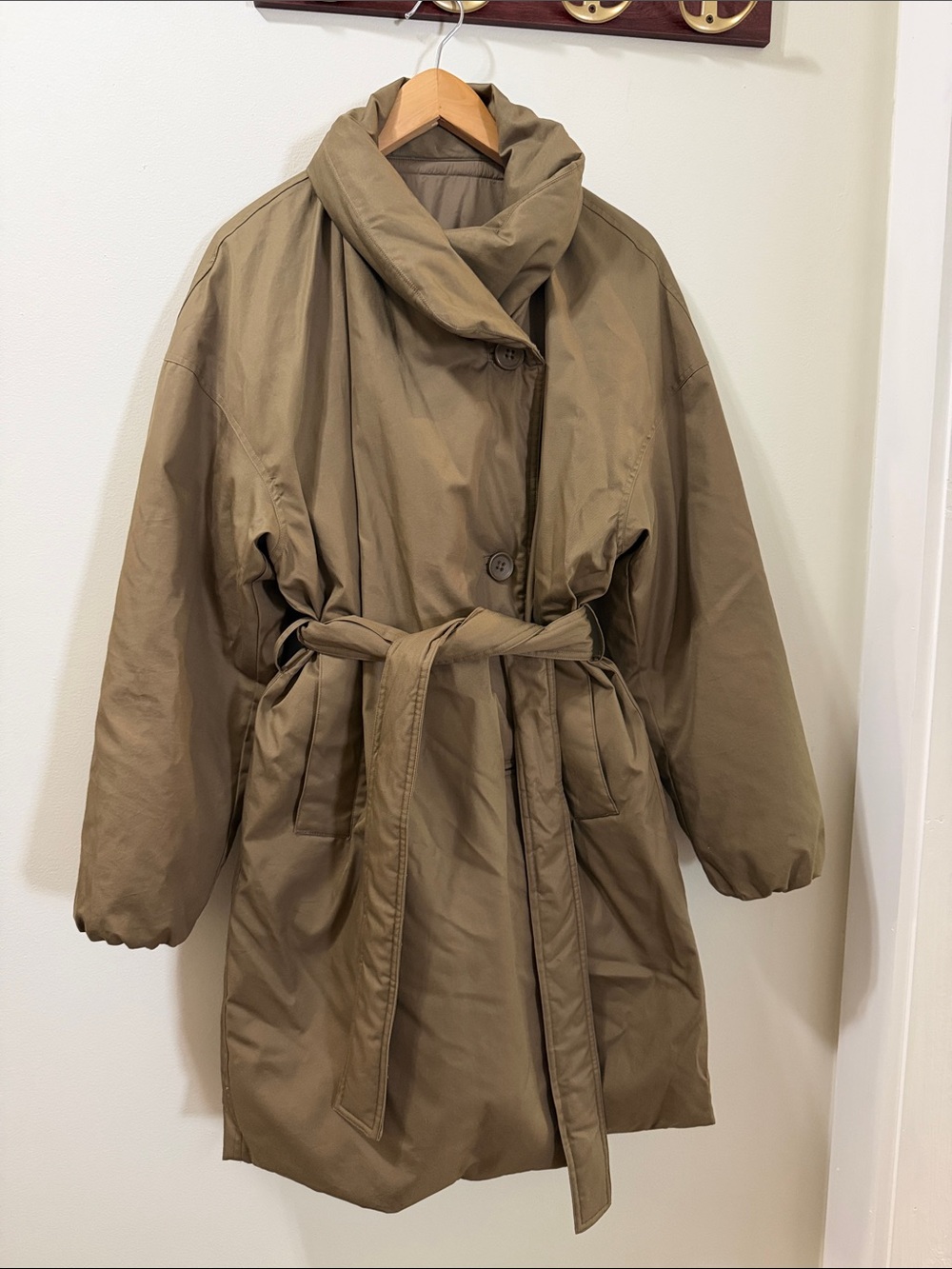 Norma Kamali Women Olive-Taupe Belted Trench Bag Coat reversible. Size M